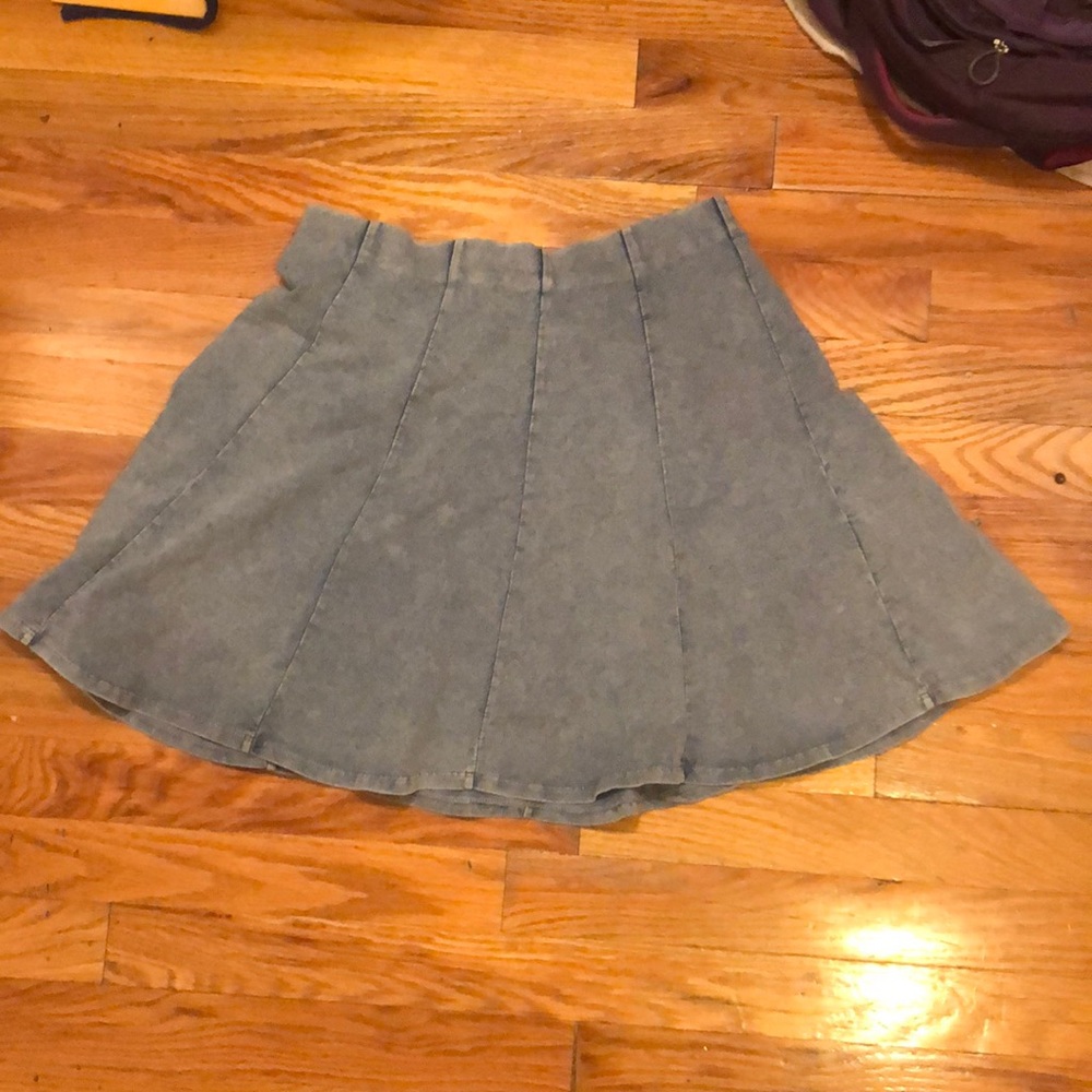 ABOUT TO DONATE! Comfy acid wash skater skirt